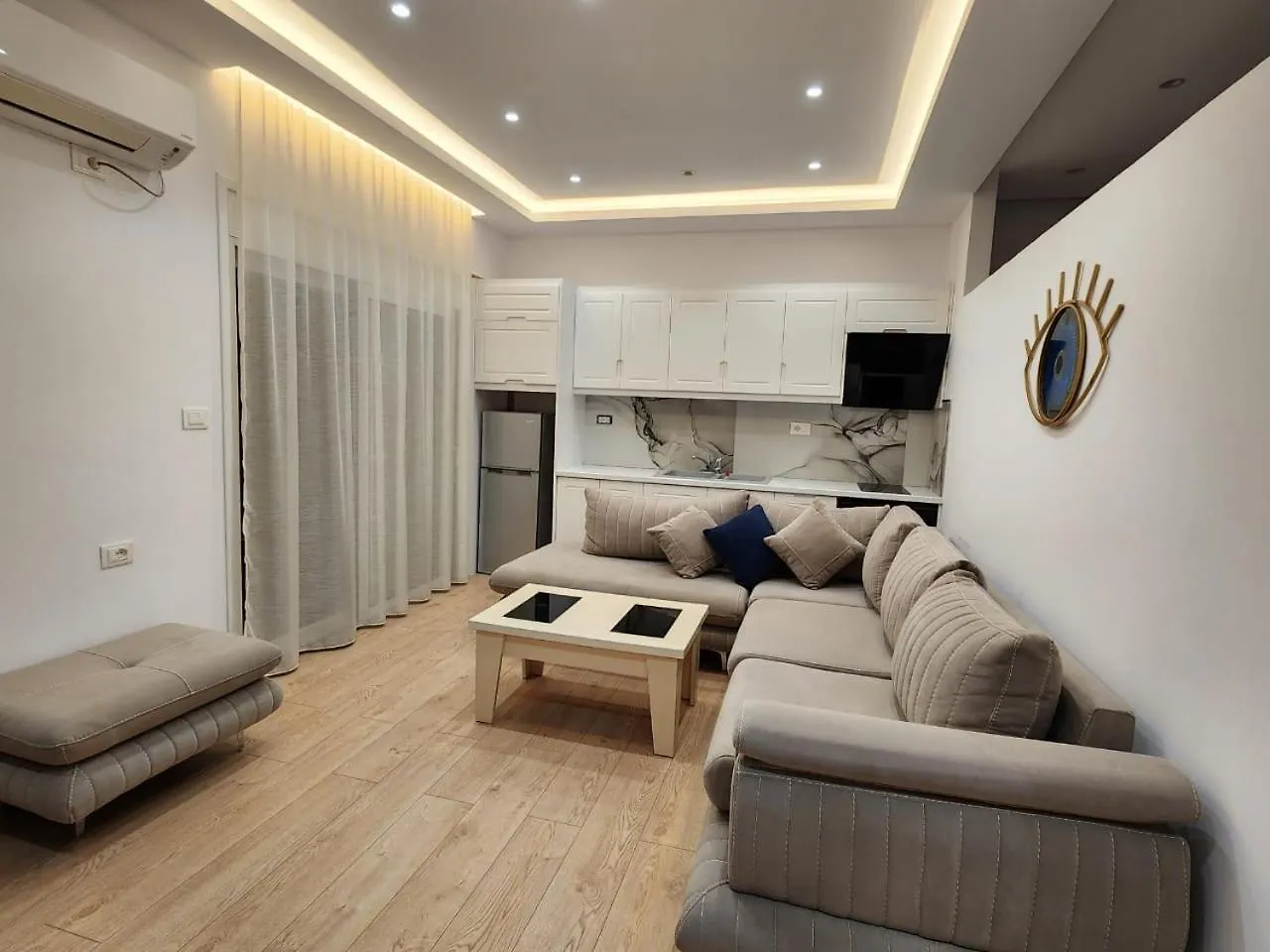 Apartments Dian Ksamil