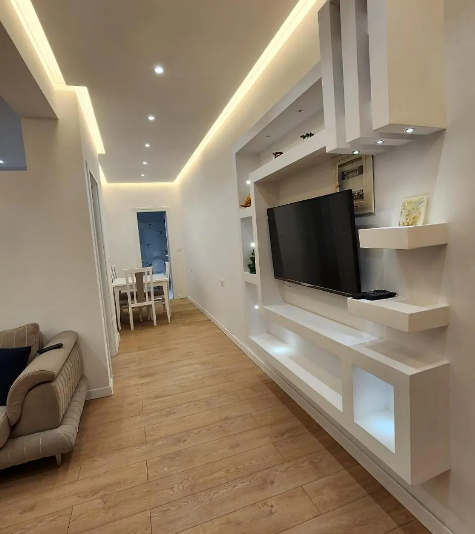 Apartments Dian Ksamil