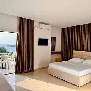 Dine Apartmán